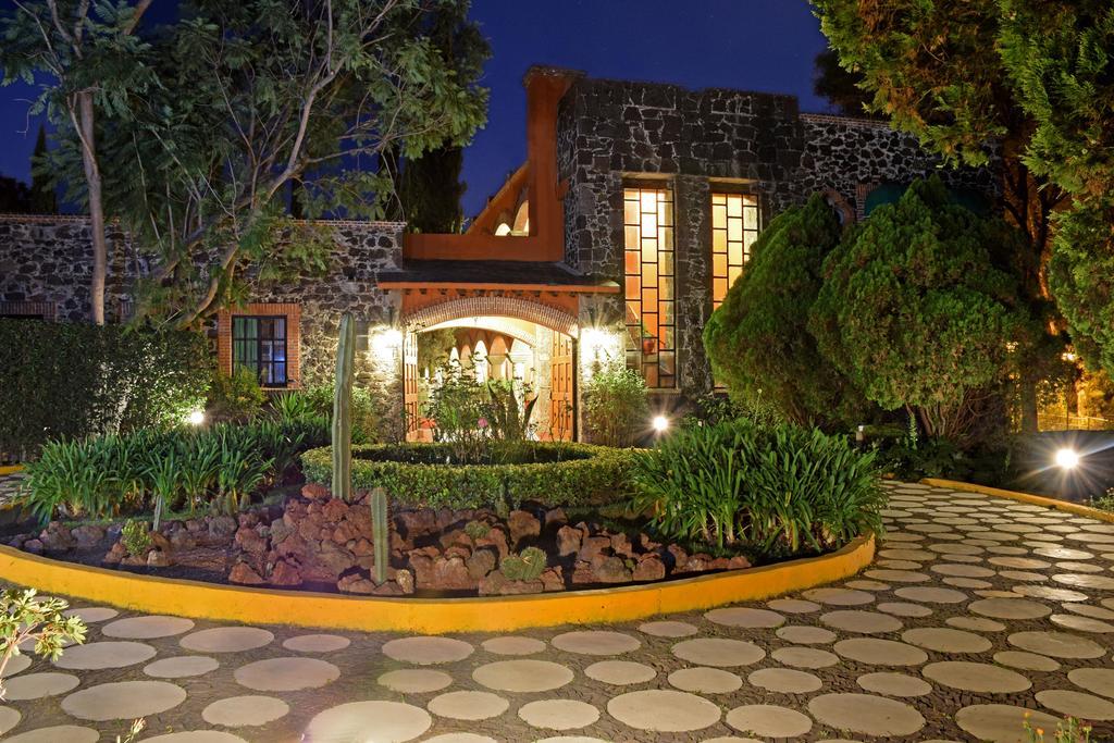 Отель Mision Tlaxcala Санта-Мария-Атльюэциан Экстерьер фото